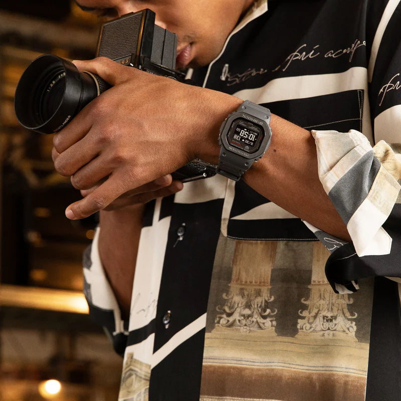 Casio - DW-H5600MB-8DR
