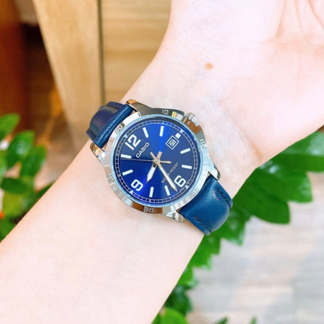 CASIO - LTP-V004L-2BUDF - Azzam Watches