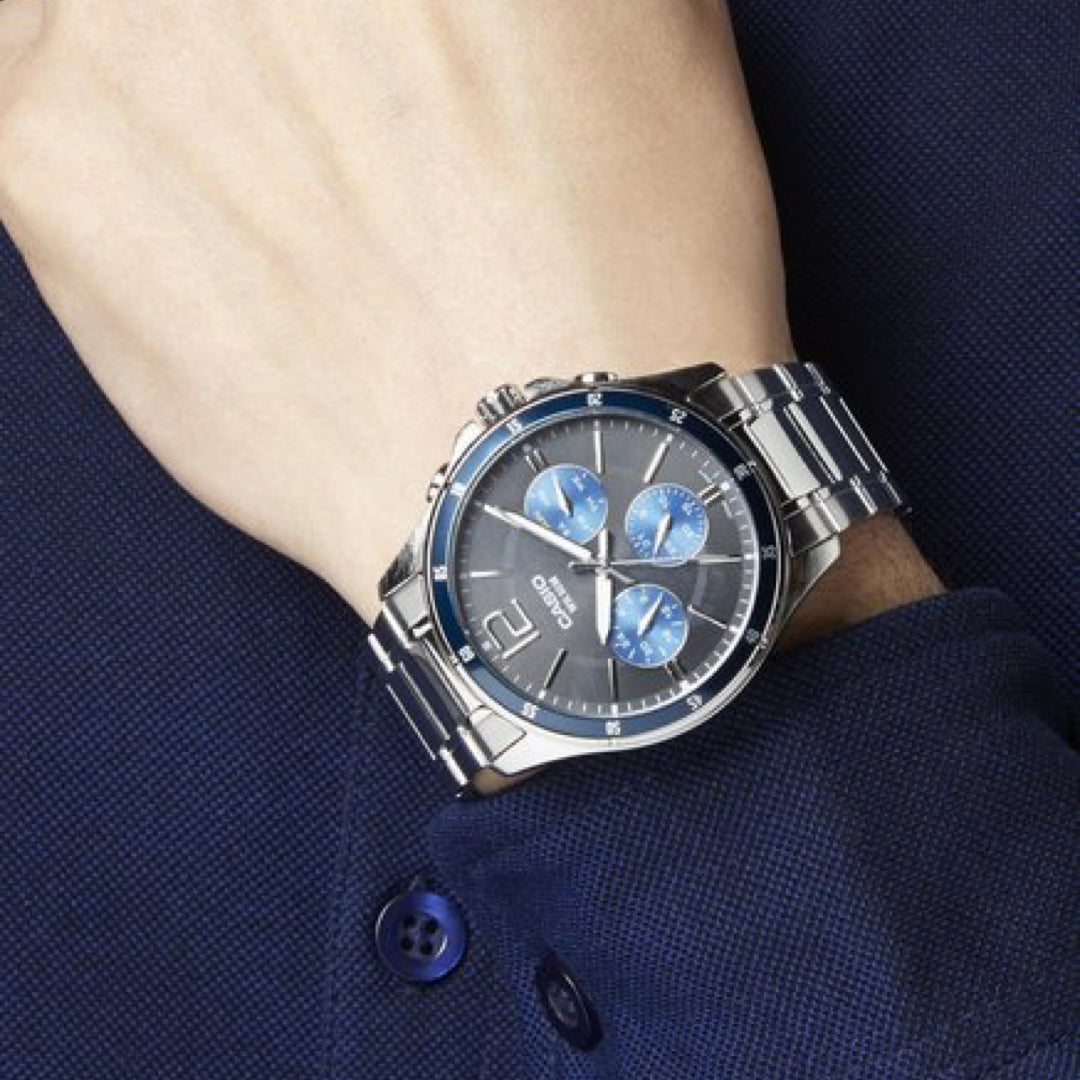CASIO - MTP-1374D-2AVDF - Azzam Watches