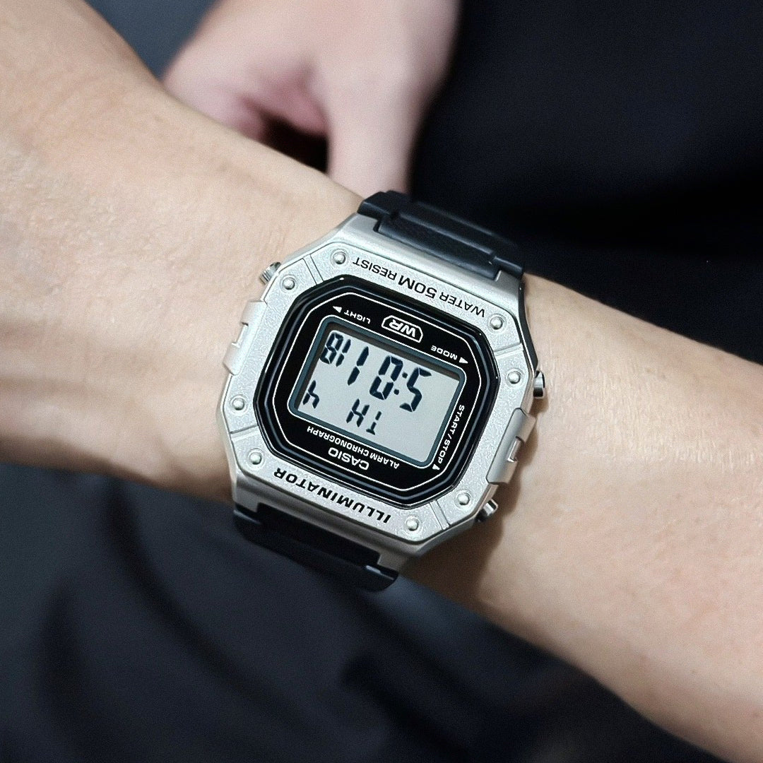 Casio - W-218HM-7AVDF