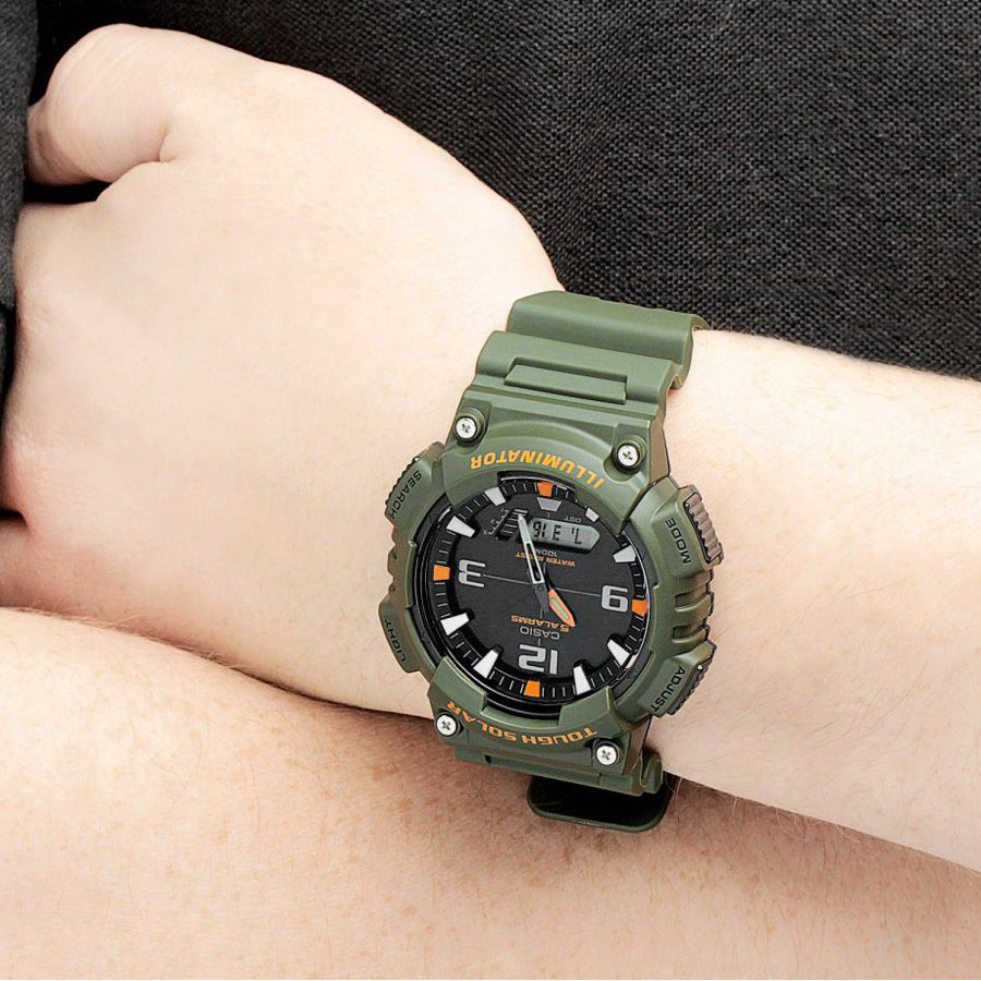 Casio - AQ-S810W-3AVDF - Azzam Watches