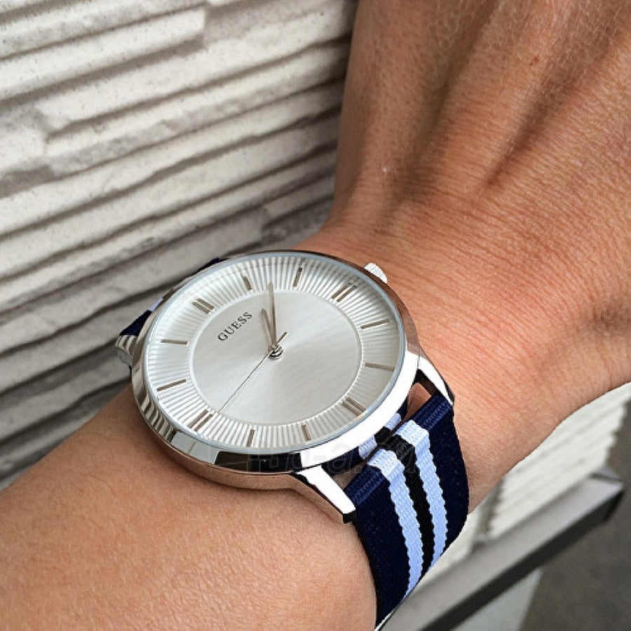 Guess - W0795G3 - Azzam Watches