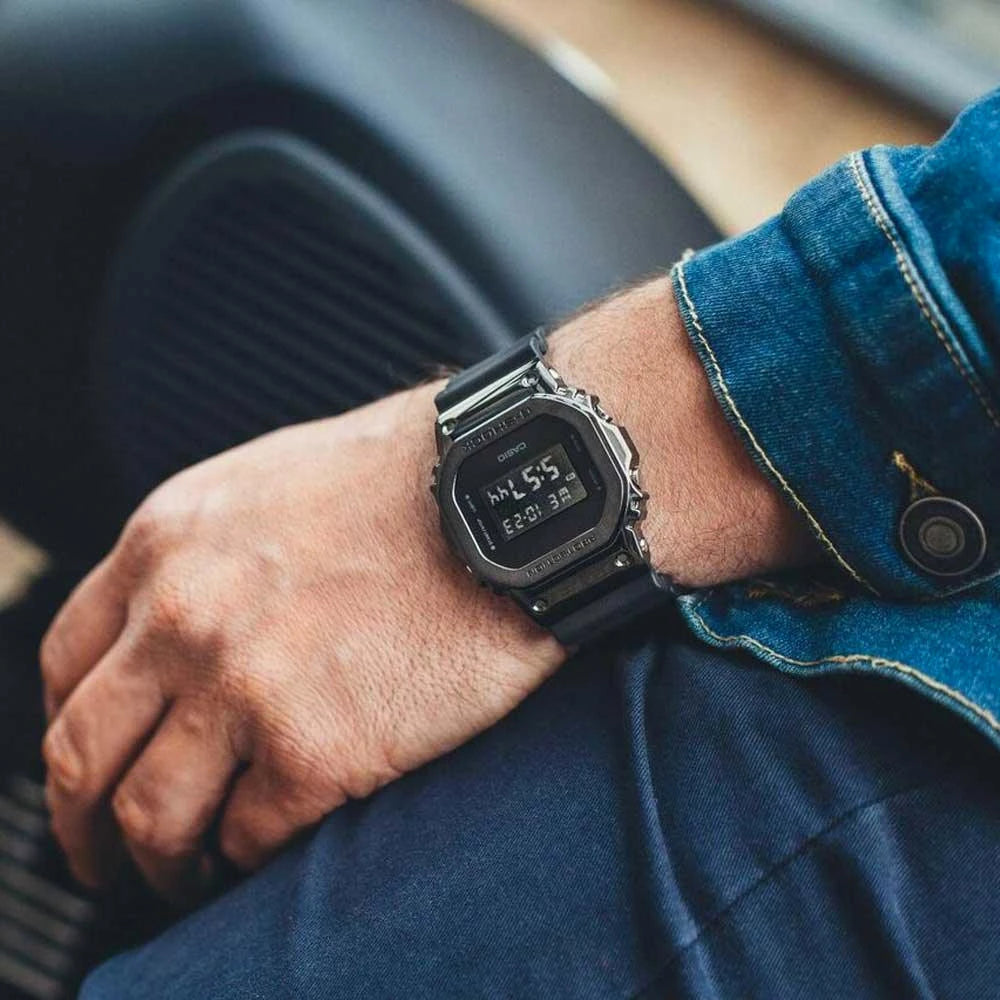Casio - GM-5600UB-1DR