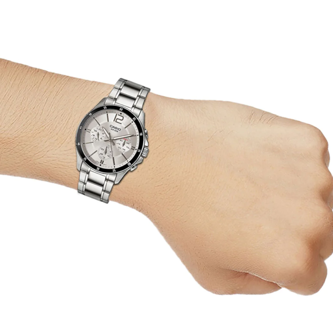 Casio - MTP-1374D-7AVDF - Azzam Watches 