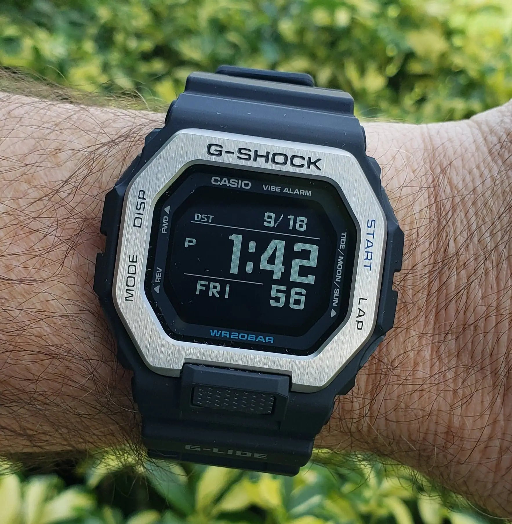 Casio - GBX-100-1DR