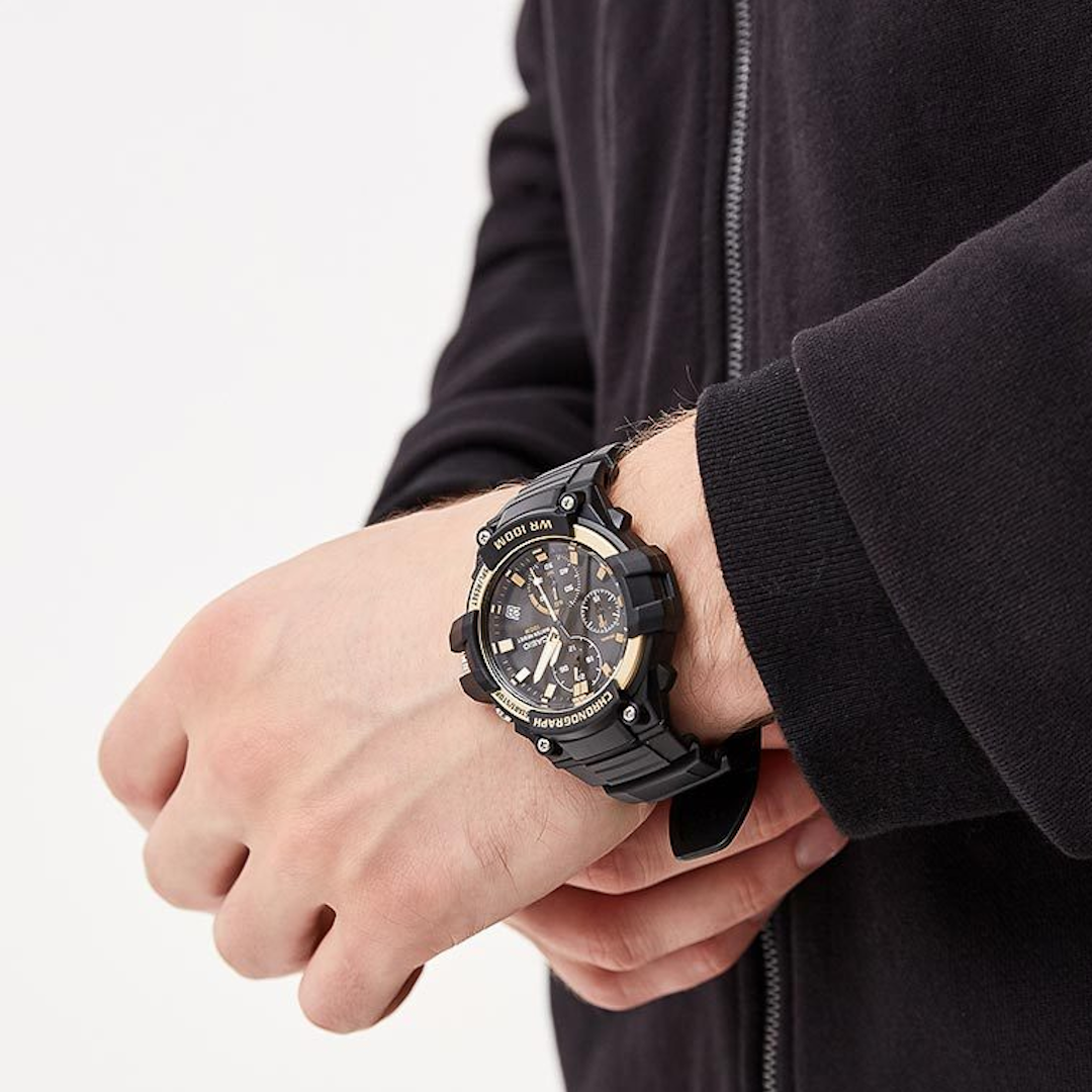 Casio - MCW-110H-9AVDF - Azzam Watches 