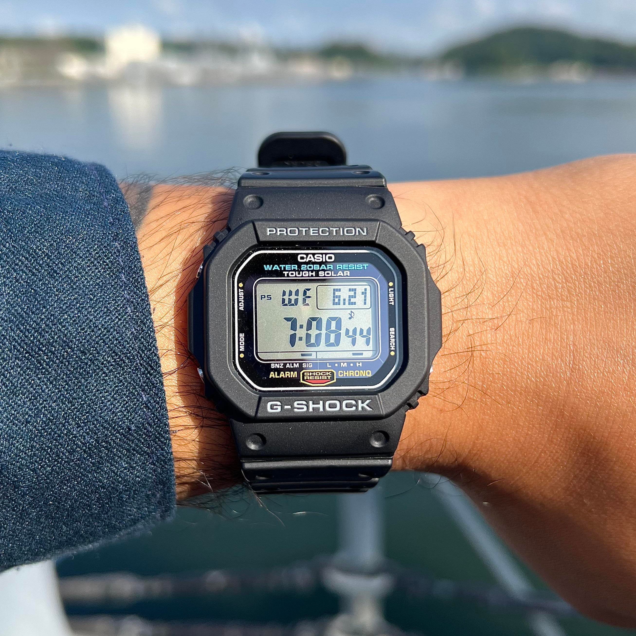 Casio - DW-5600UE-1DR