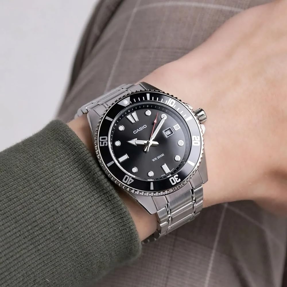 Casio - MDV-107D-1A1VDF
