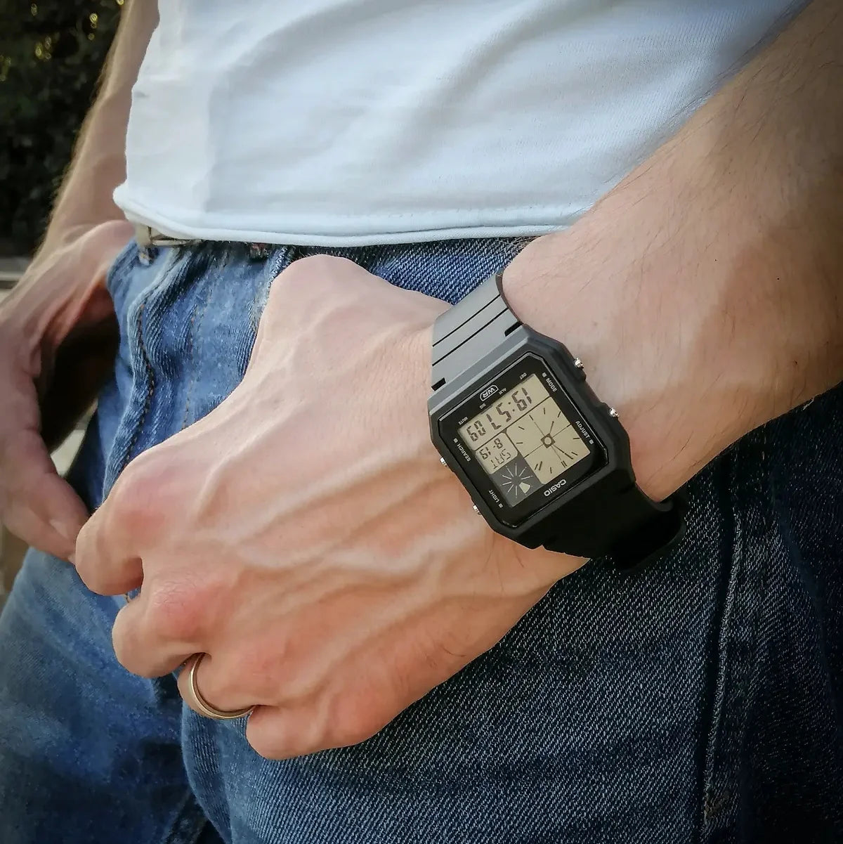 Casio - LF-20W-1ADF