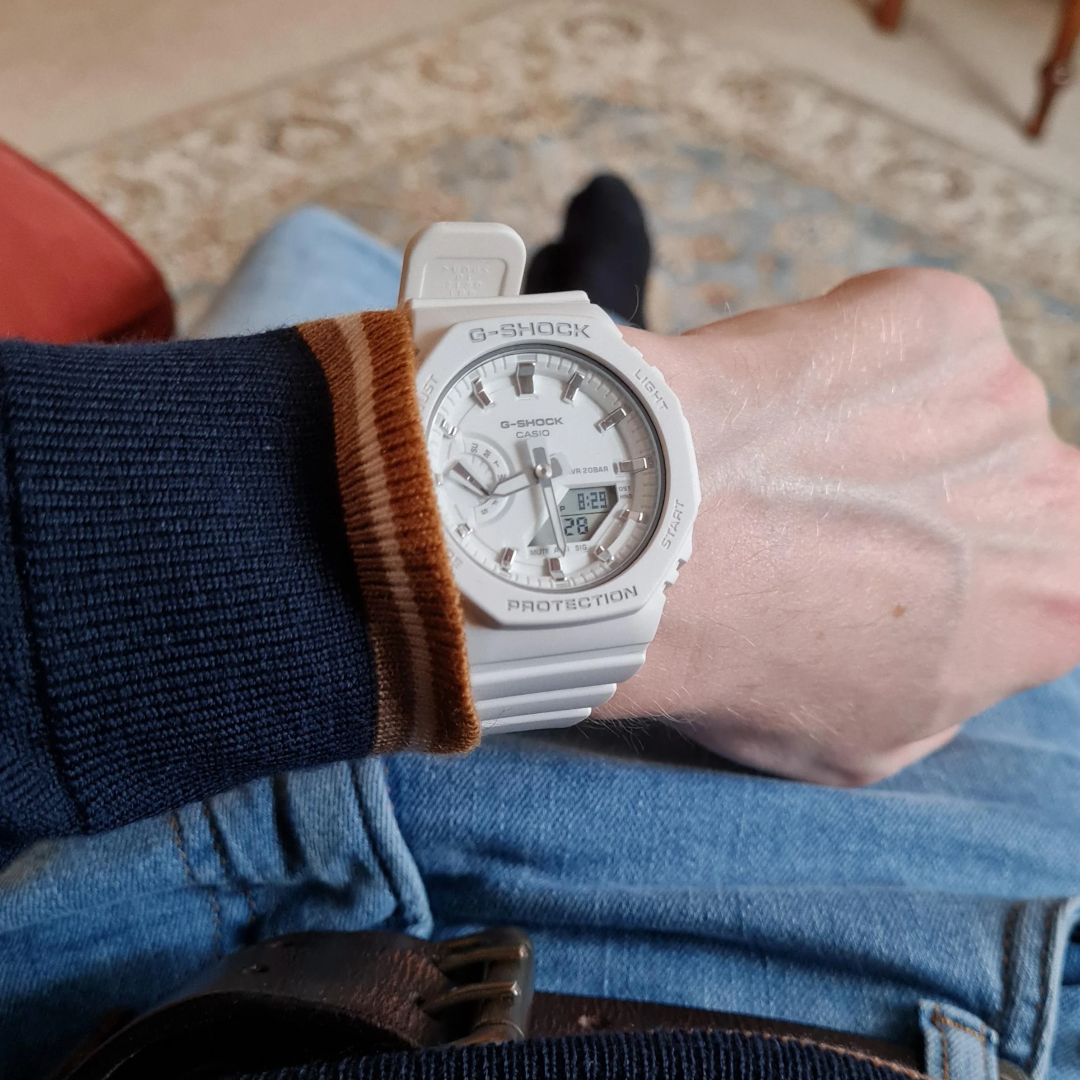 Casio - GMA-S2100-7ADR - Azzam Watches 