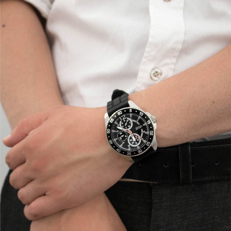 Guess - W0798G1 - Azzam Watches 