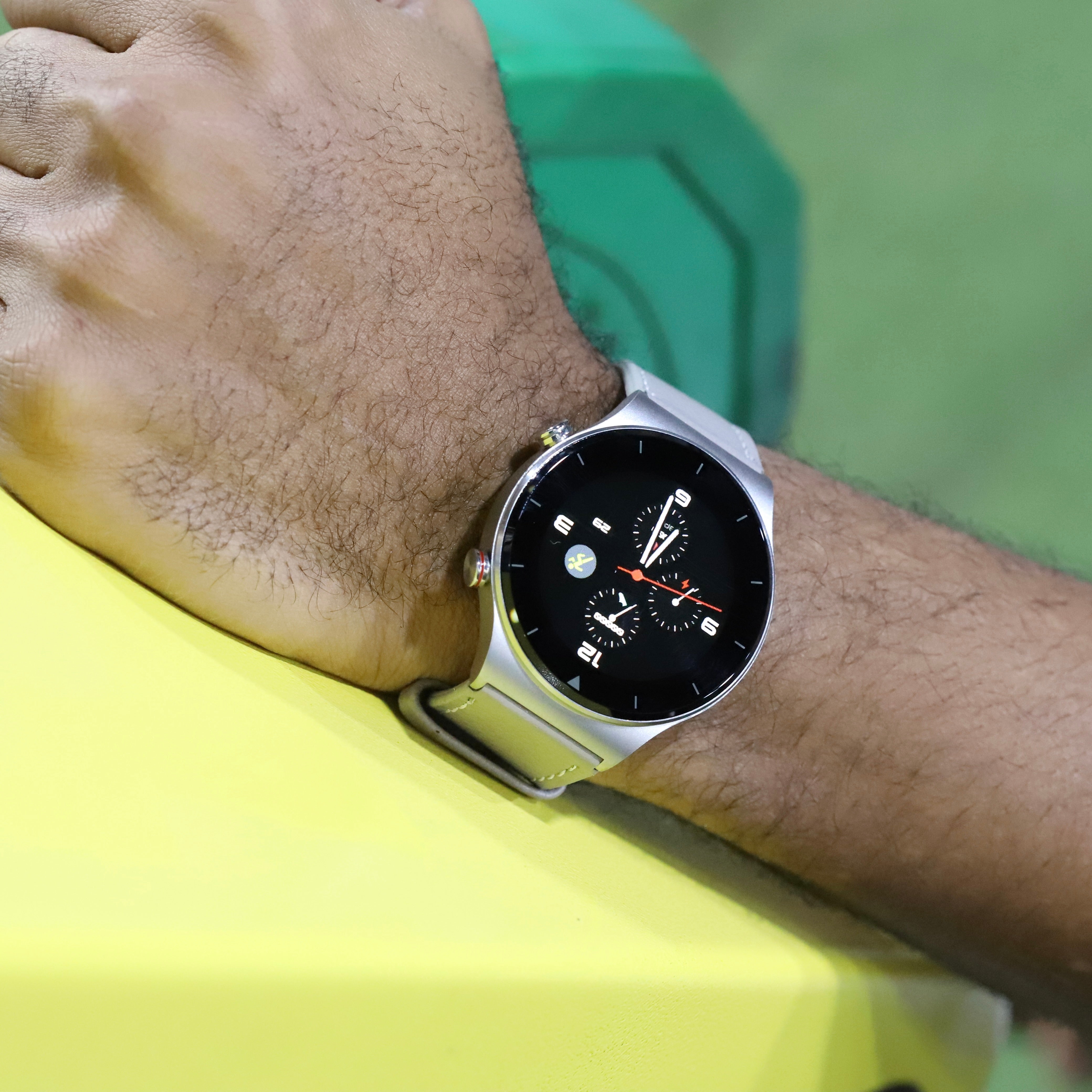 ON - MA01-ALG - Azzam Watches