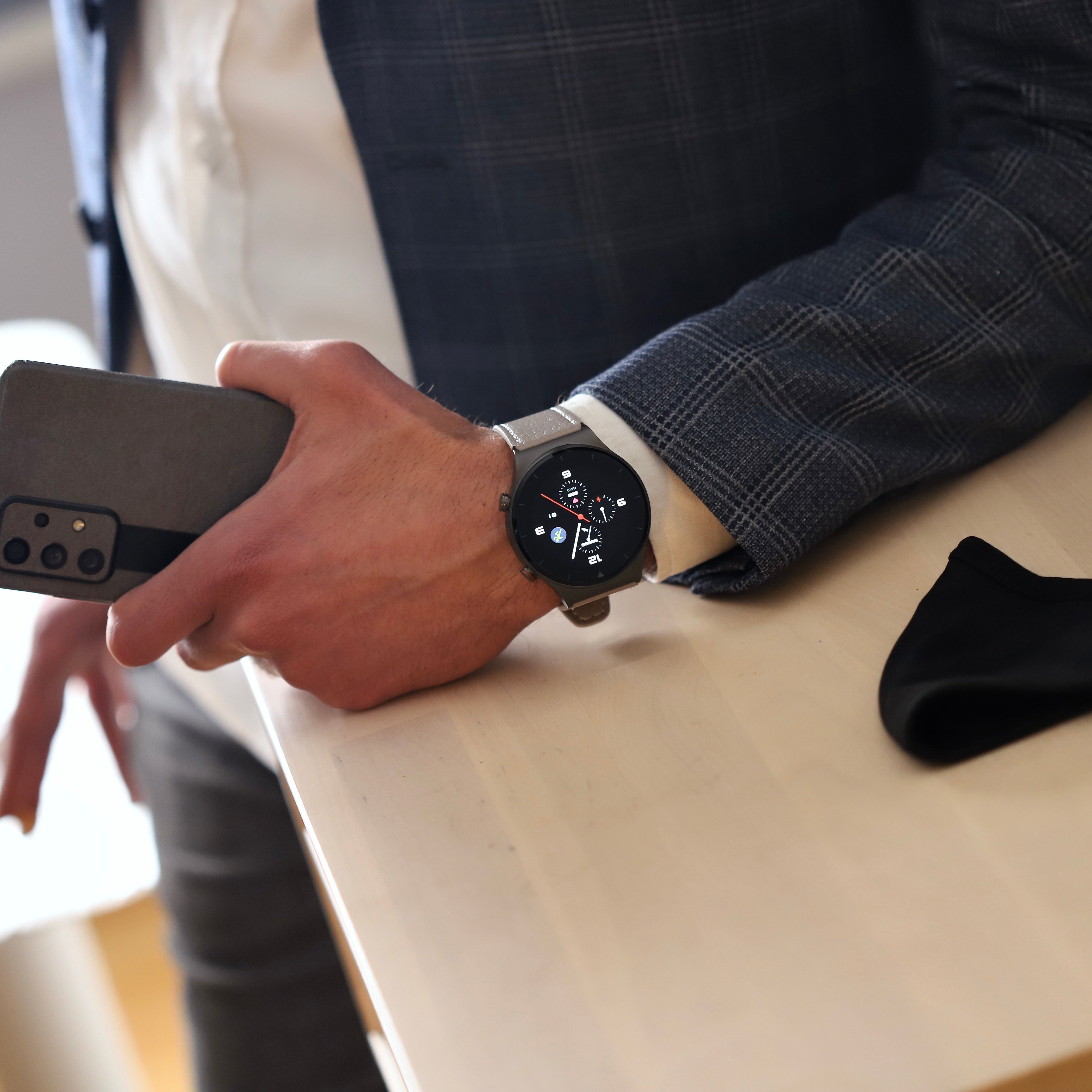ON - MA01-BLG - Azzam Watches