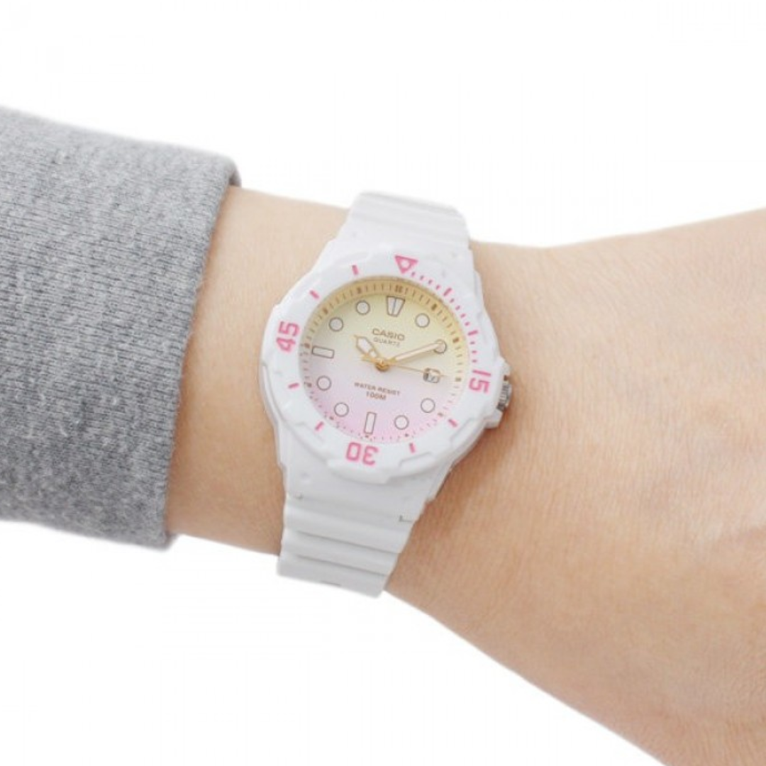 Casio - LRW-200H-4E2VDR - Azzam Watches 