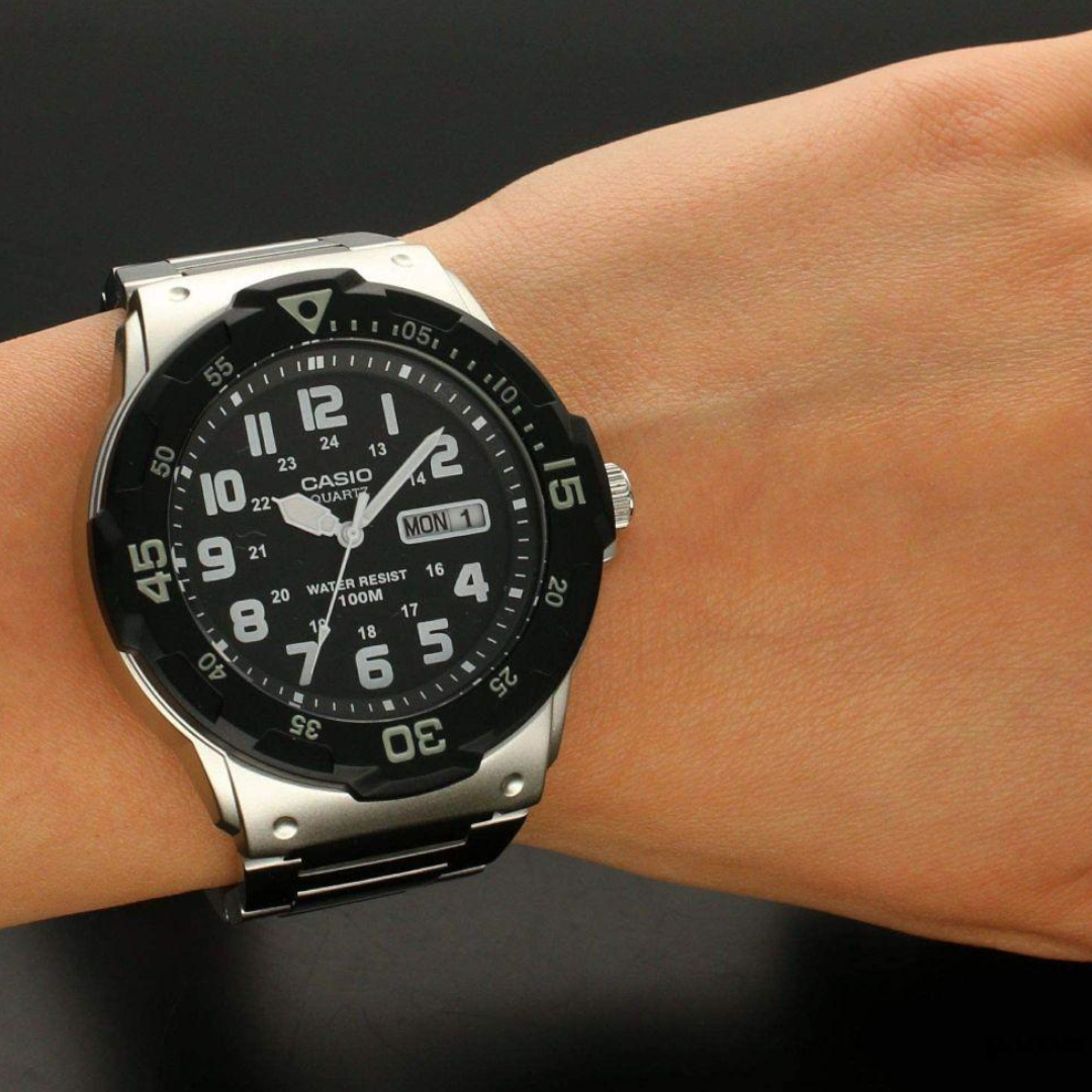 Casio - MRW-200HD-1BVDF - Azzam Watches 