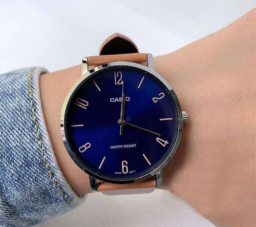 Casio - LTP-VT01L-2B2UDF