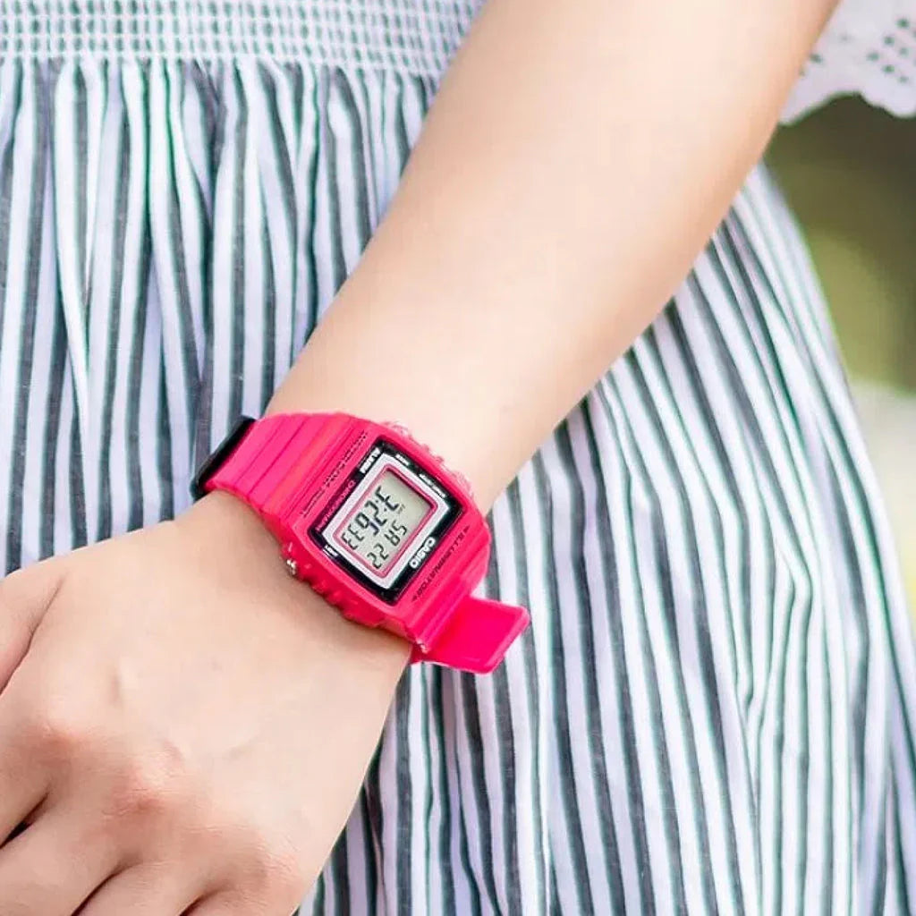 Casio - W-215H-4AVDF
