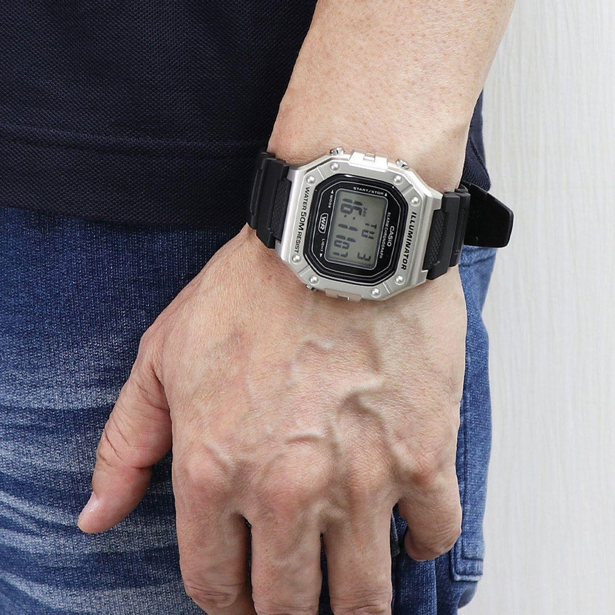 Casio - W-218HM-7AVDF