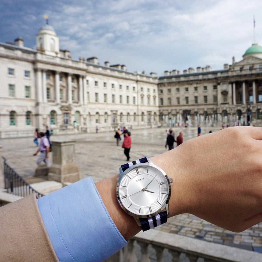 Guess - W0795G3 - Azzam Watches 