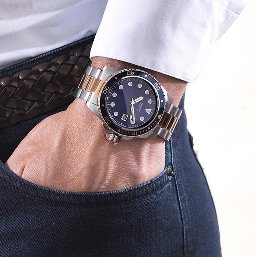 Guess - W1002G5 - Azzam Watches 