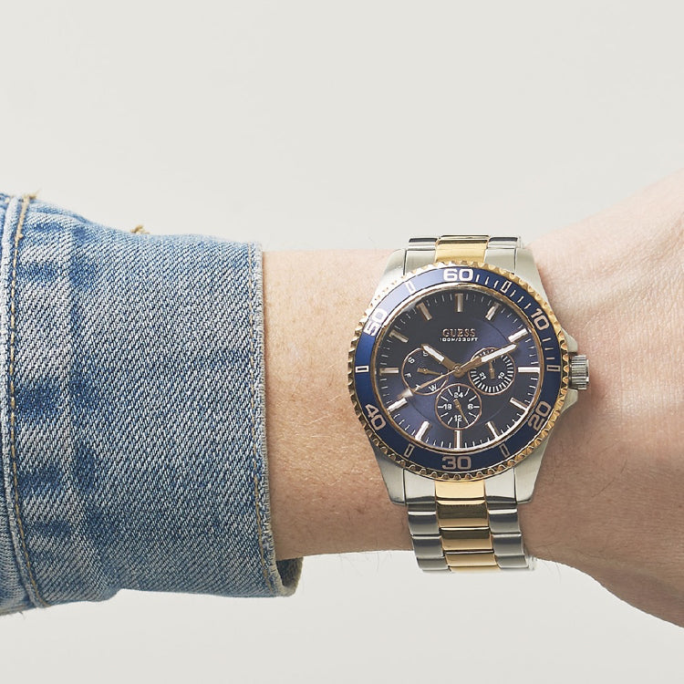Guess - W0172G3 - Azzam Watches 