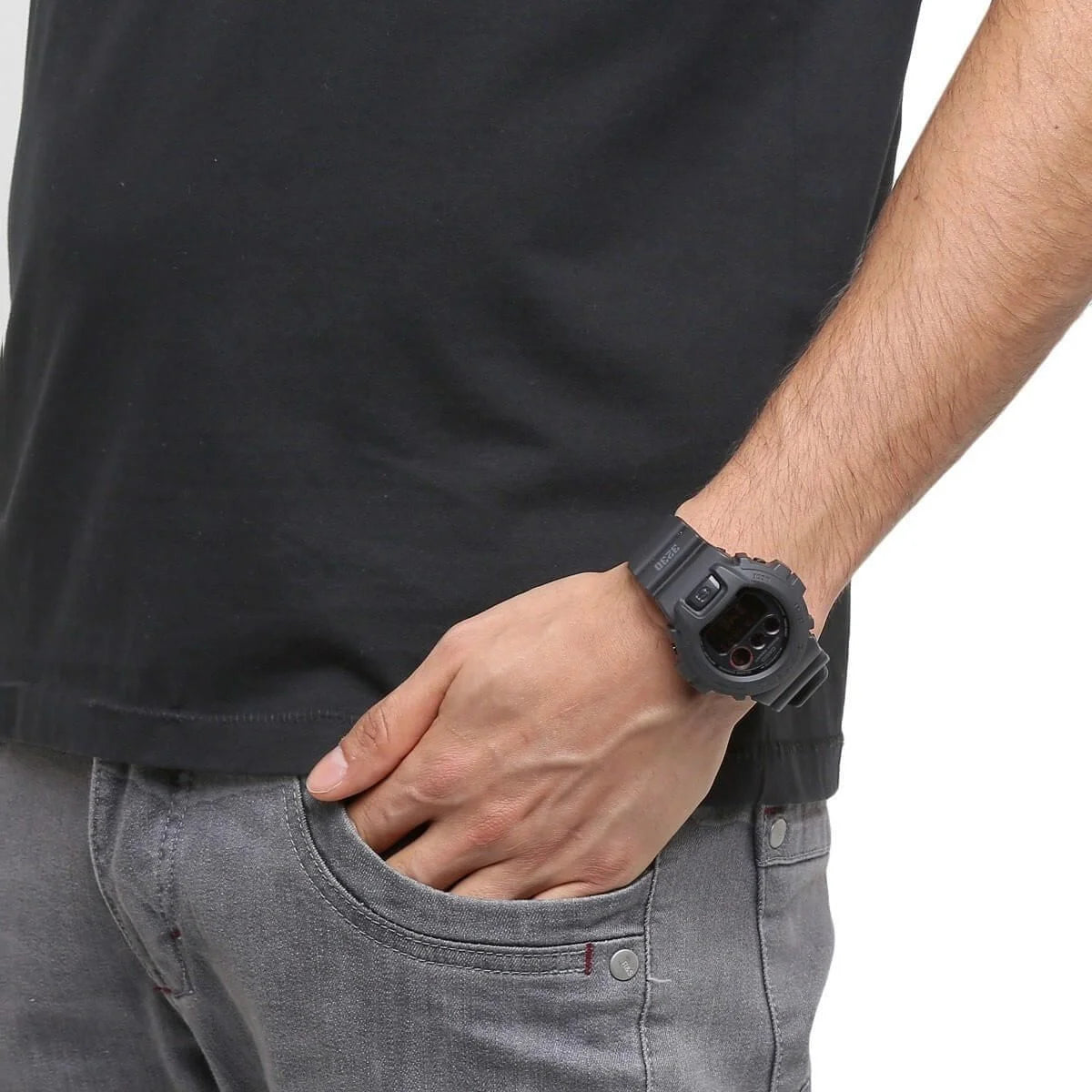 Casio - DW-6900UMS-1DR