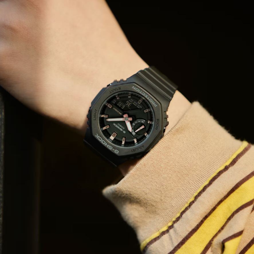 Casio - GMA-S2100-1ADR