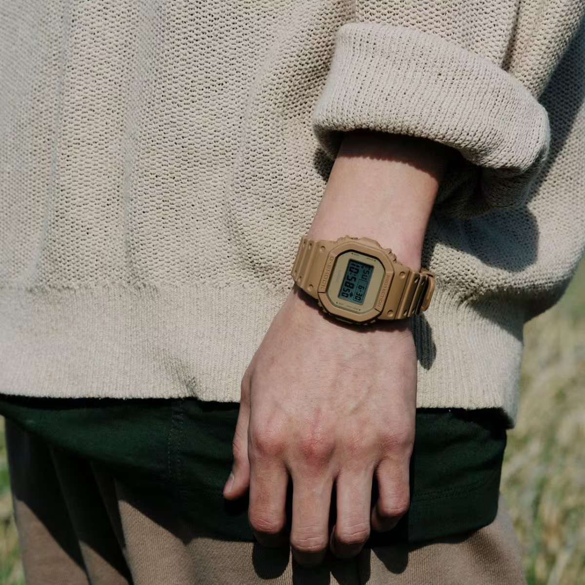 Casio - DW-5600NC-5DR