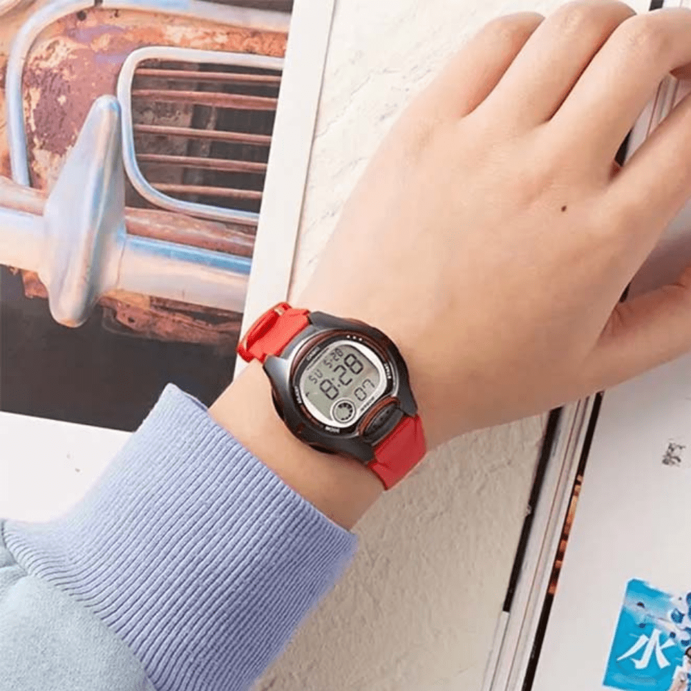 Casio - LW-200-4AVDF