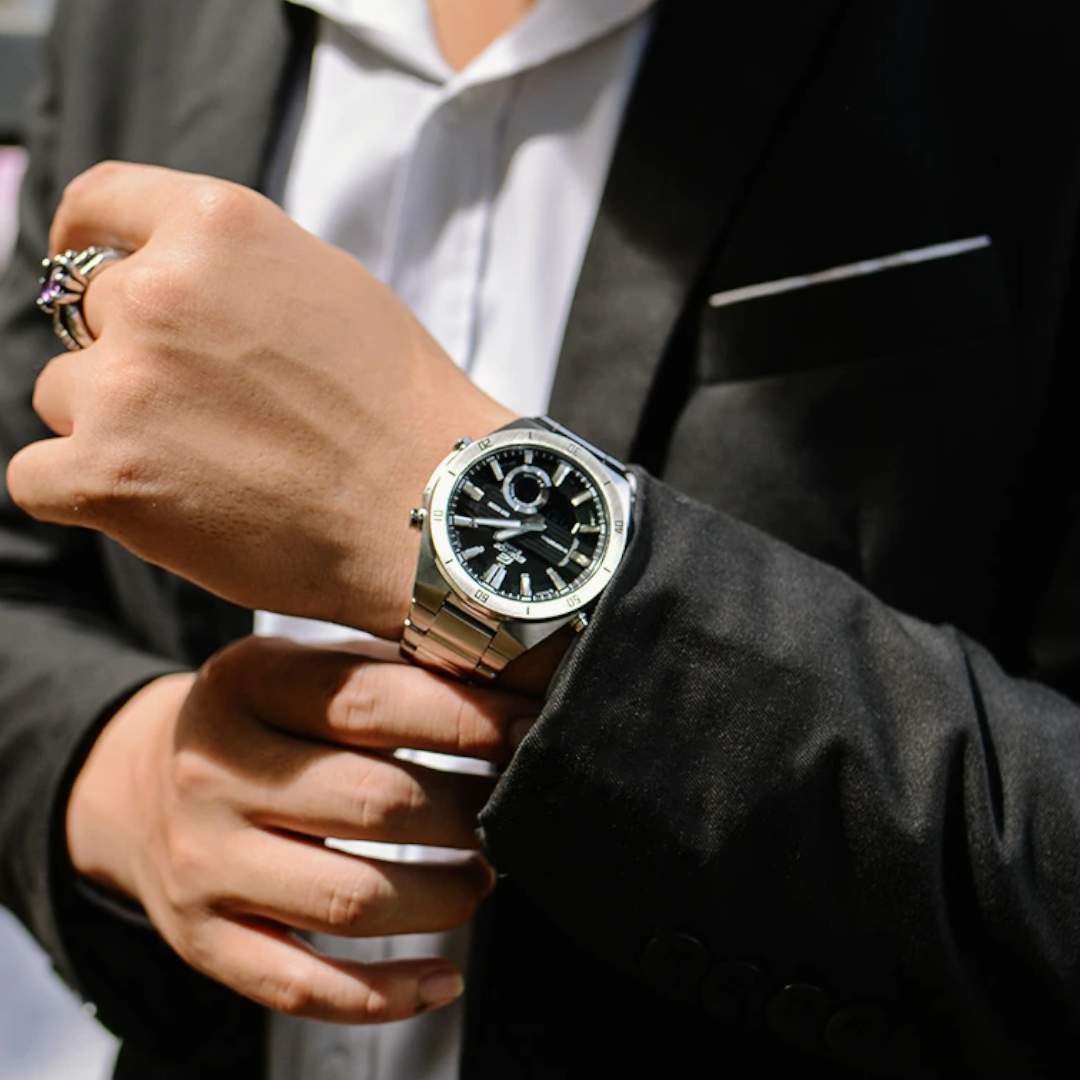 Casio - ERA-110D-1AVDF - Azzam Watches 