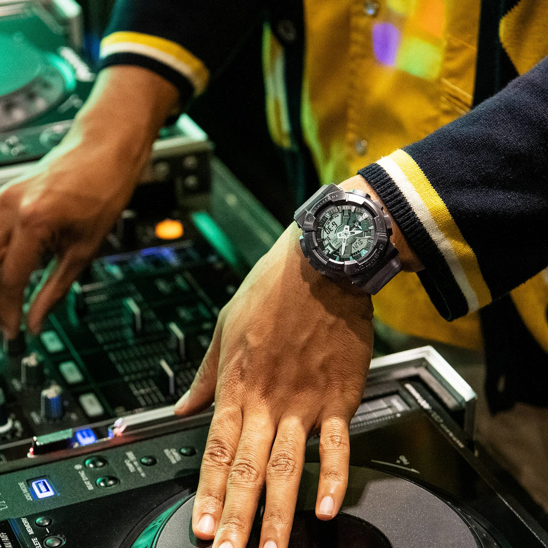 Casio - GM-110MF-1ADR - Azzam Watches 