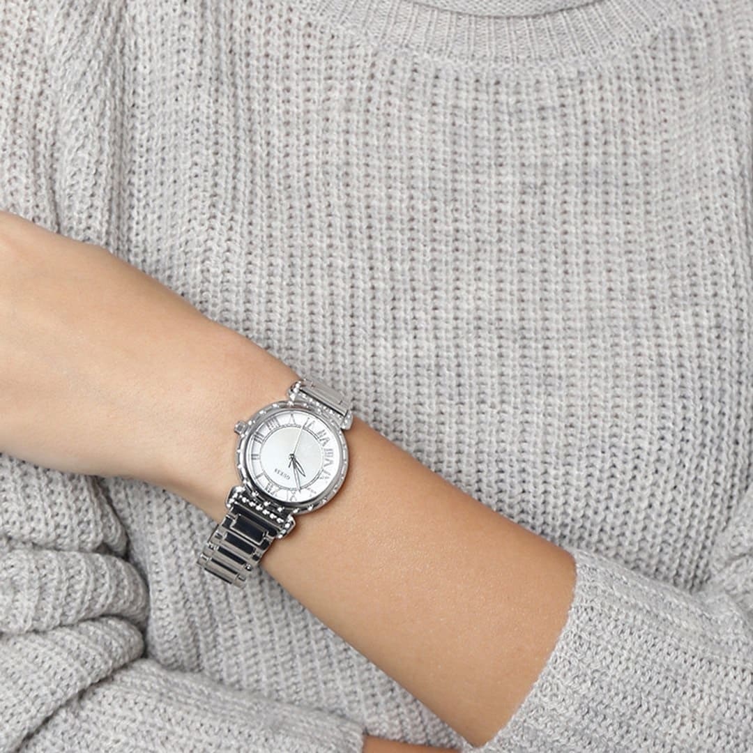 Guess - W0831L1