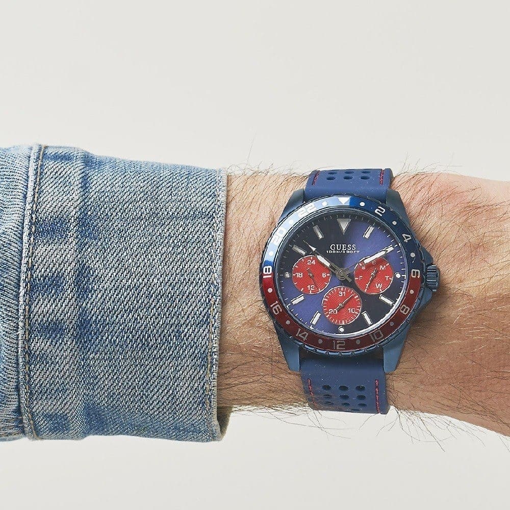 Guess - W1108G1